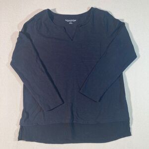 Soft Surroundings Top Women's Medium Black V-Neck‎ Long Sleeve Side Vents Cotton